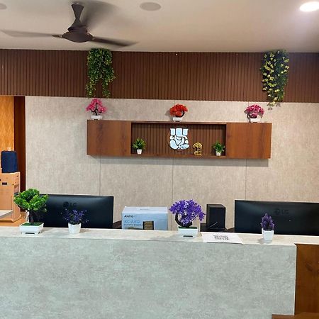 Maalyasa Hotel And Suites Гайдарабад Екстер'єр фото